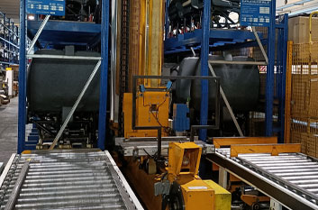Safety, efficiency and reliability: Warehouse revamping and Trasli elevator system