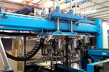 Ultrasonic Welding Machine: Impianto robotizzato di saldatura ad ultrasuoni